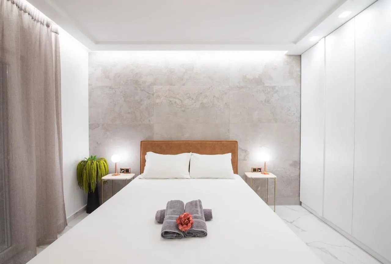 C34 Onyx Stylish Central Thessaloniki