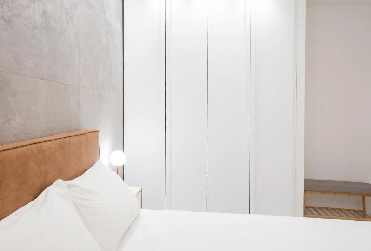 C34 Onyx Stylish Central Thessaloniki Greece